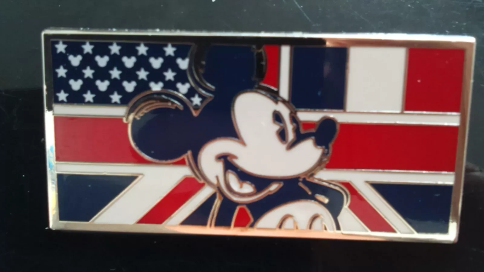 Rare Pins disney Disneyland Paris : Mickey Stars & Stripes USA